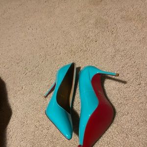 Tiffany blue pumps bottom red